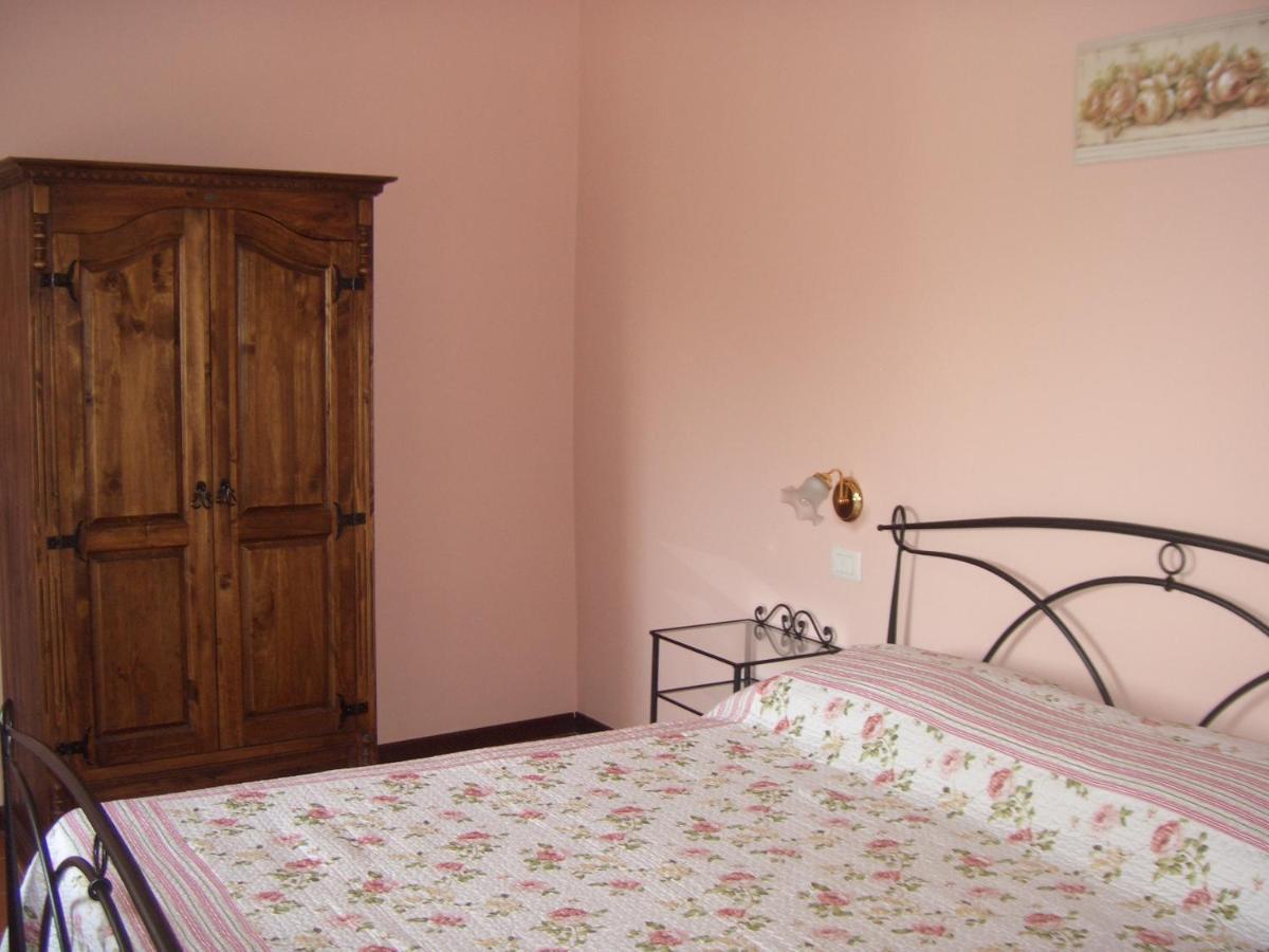 Hotel Paese Corvara Beverino Zimmer foto